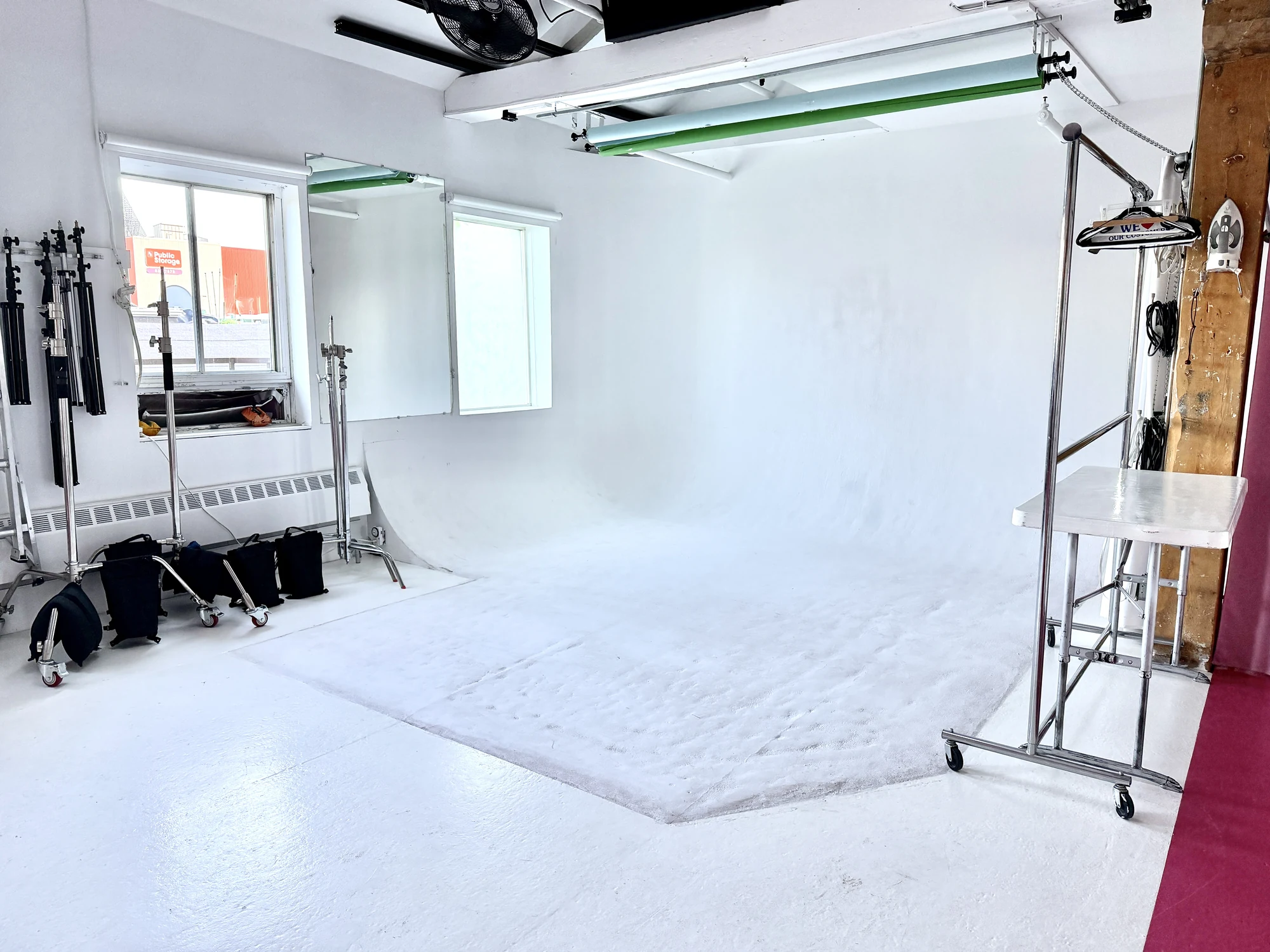 Toronto Studio Membership 5 Cove, windows and studio equipment at Pink Floor Studios in Toronto